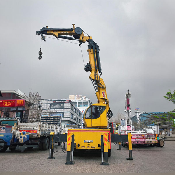 Hydraulic Lifting Winches